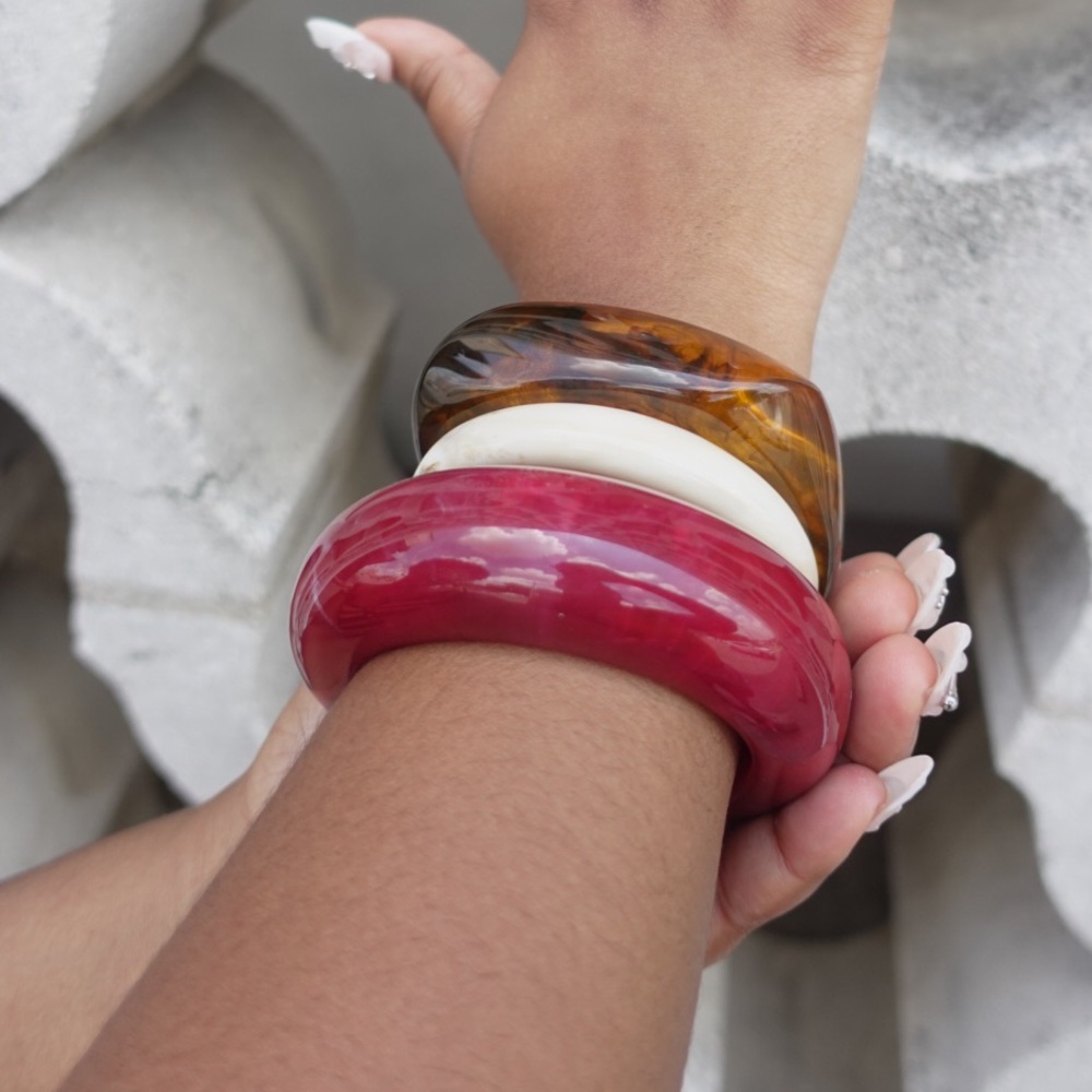 Dark red acrylic bangles (bracelet)